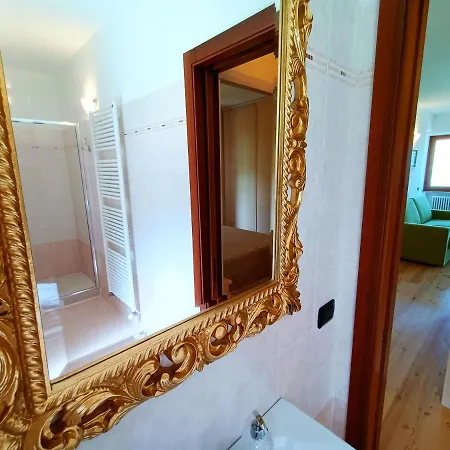 Domus Incantus 아파트 말세진느