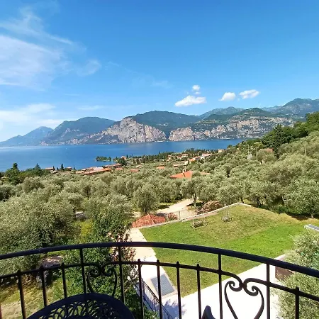 Domus Incantus 아파트